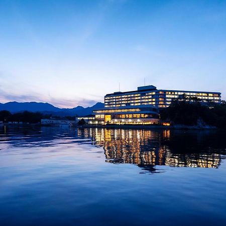 Aki Grand Hotel & Spa Hatsukaichi Bagian luar foto