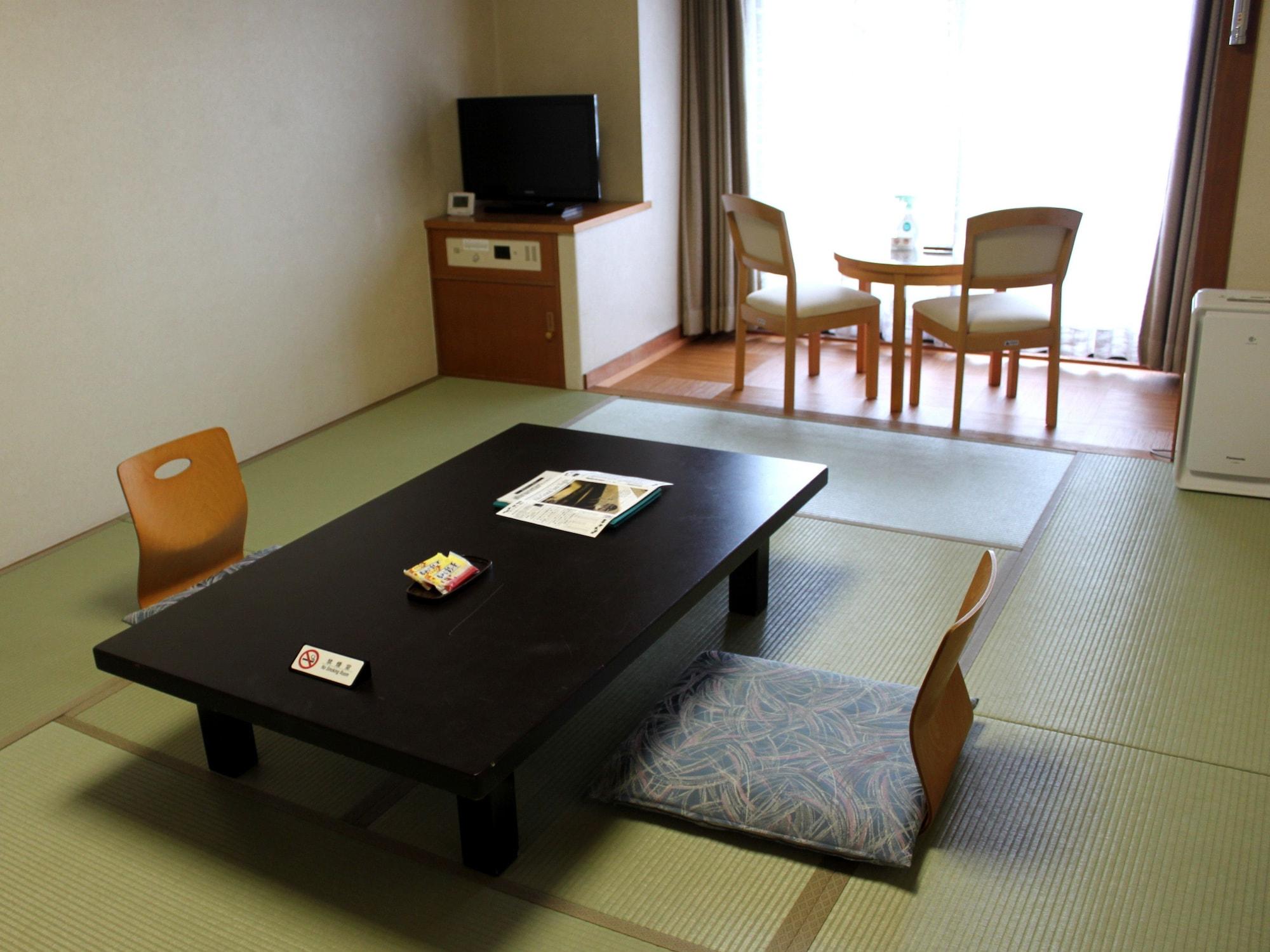 Aki Grand Hotel & Spa Hatsukaichi Bagian luar foto
